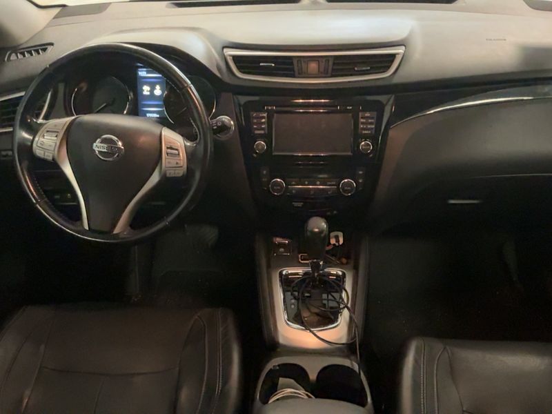 Nissan Qashqai 1.6 dCi Tekna 2016 – снимка 17