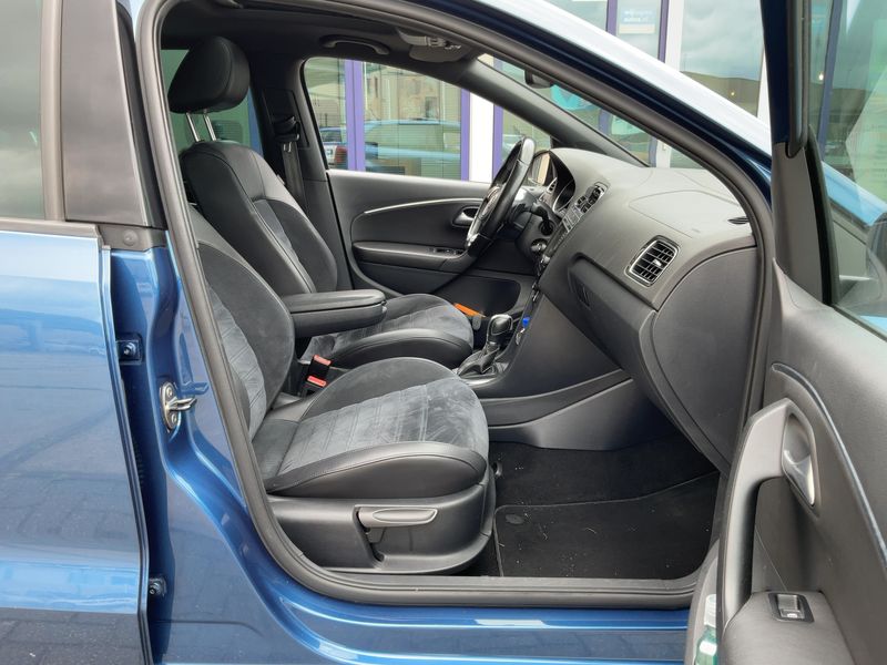 Volkswagen Polo 1.4 TSI ACT BlueGT 2015 – снимка 16