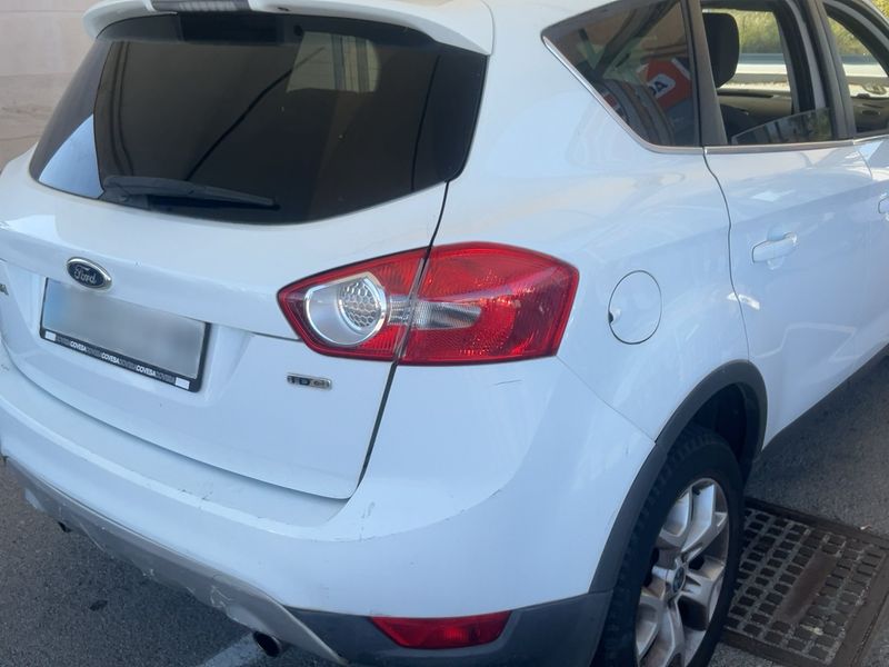 Ford Kuga 2.0 TDCi Trend 2010 – снимка 8