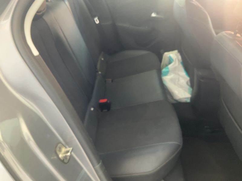 Opel Corsa 1.2 Elegance 2021 – снимка 19