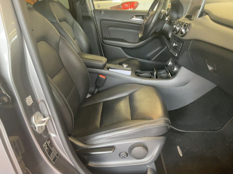 Mercedes-Benz B-Klasse B 200 CDI Urban 2016 – снимка 16