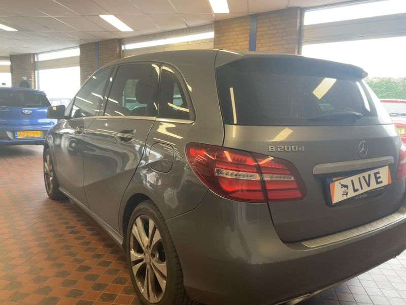 Mercedes-Benz B-Klasse B 200 CDI Urban 2016 – снимка 6