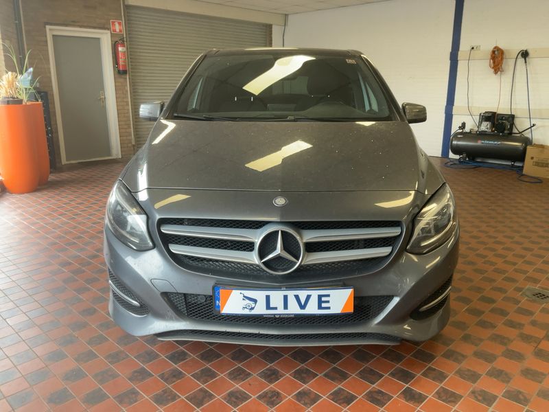 Mercedes-Benz B-Klasse B 200 CDI Urban 2016 – снимка 14