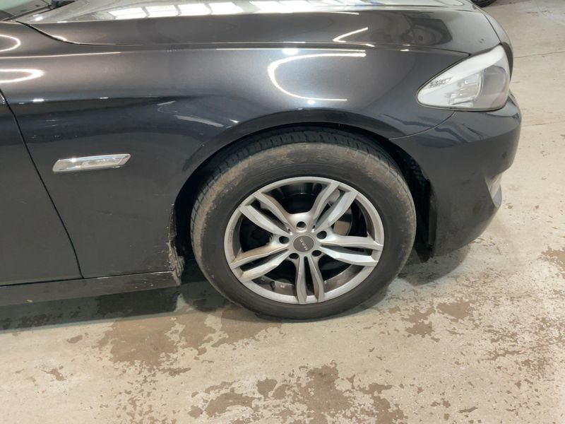 BMW 5er 520i 2012 – снимка 11