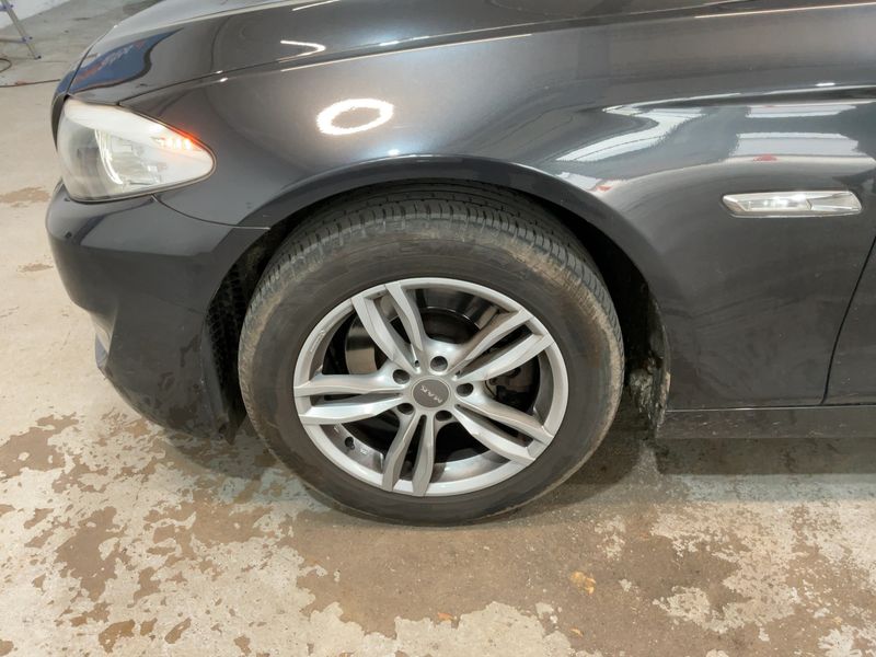 BMW 5er 520i 2012 – снимка 3