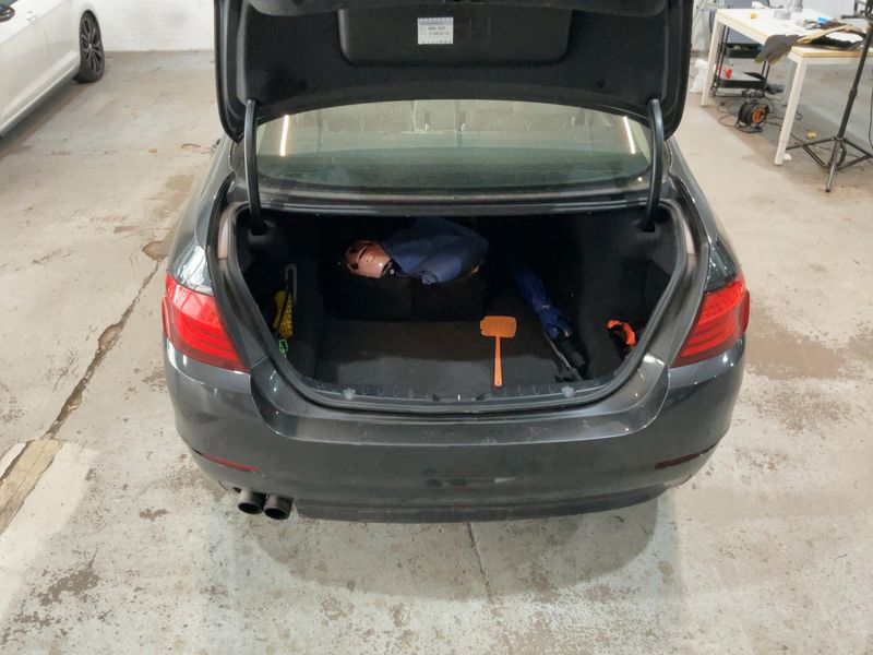 BMW 5er 520i 2012 – снимка 15