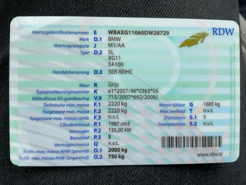 BMW 5er 520i 2012 – снимка 20