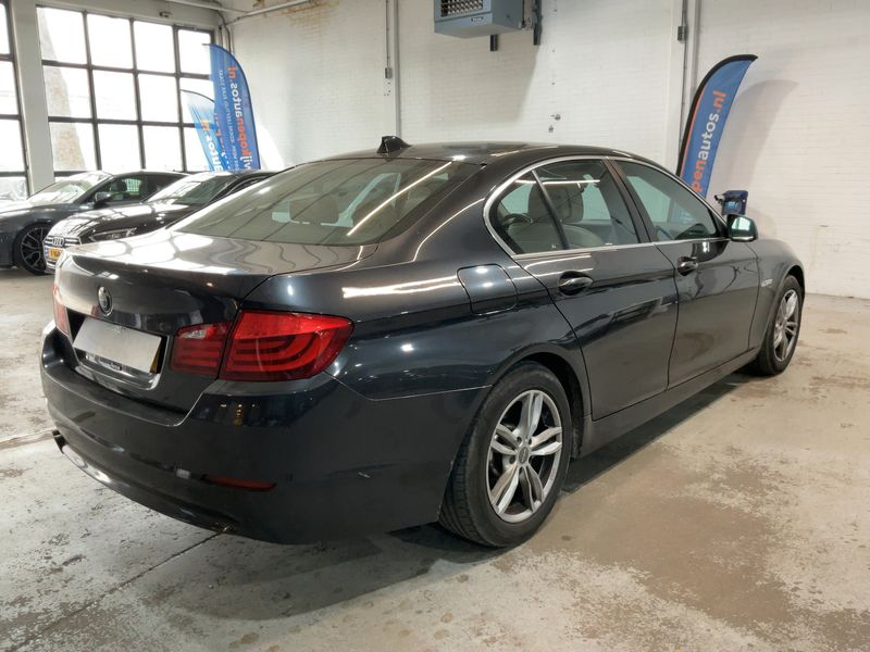 BMW 5er 520i 2012 – снимка 8