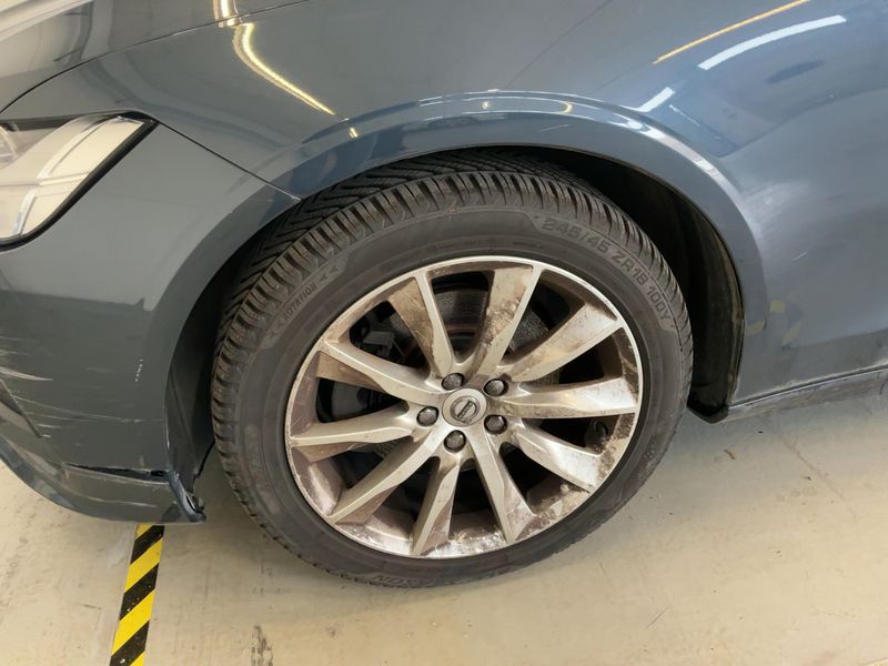 Volvo V90 2.0 D4 BUSINESS PLUS 2019 – снимка 3