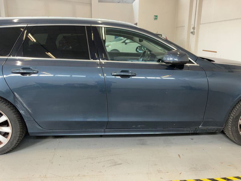 Volvo V90 2.0 D4 BUSINESS PLUS 2019 – снимка 10