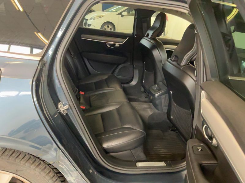 Volvo V90 2.0 D4 BUSINESS PLUS 2019 – снимка 19