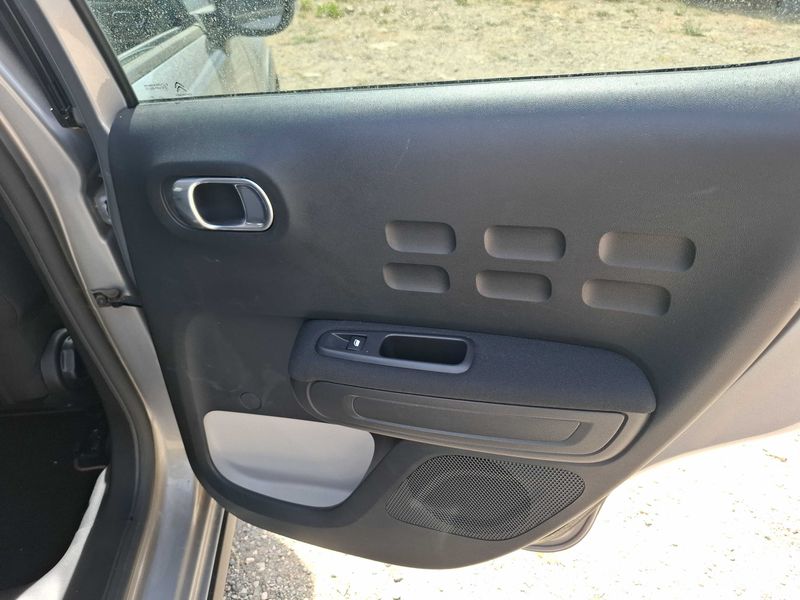 Citroen C3 1.2 PureTech Origins 2019 – снимка 39