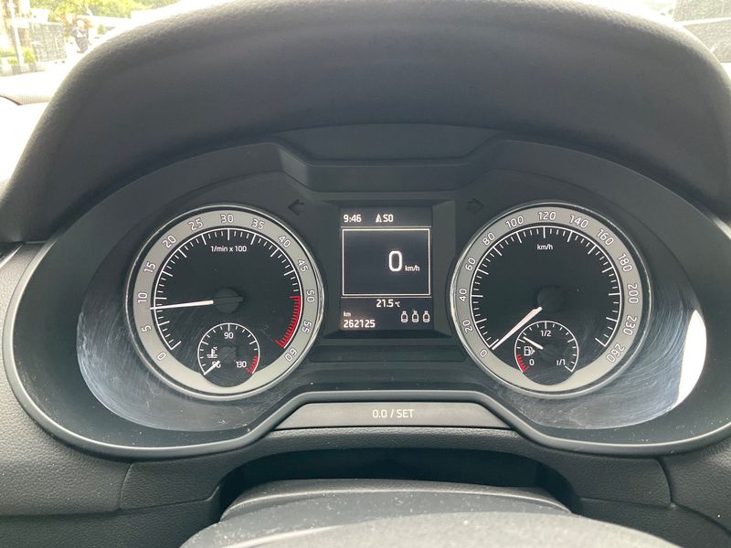 Skoda Octavia 2.0 TDI Edition 2016 – снимка 18