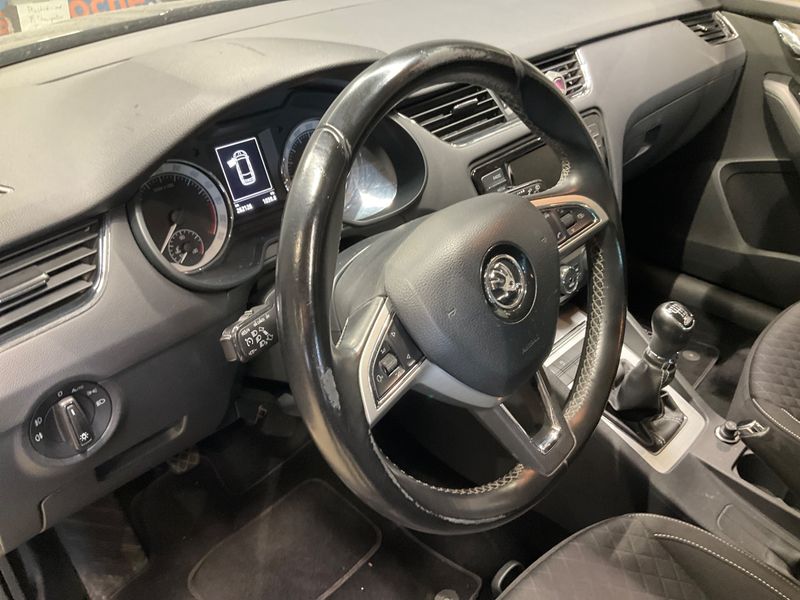 Skoda Octavia 2.0 TDI Edition 2016 – снимка 30