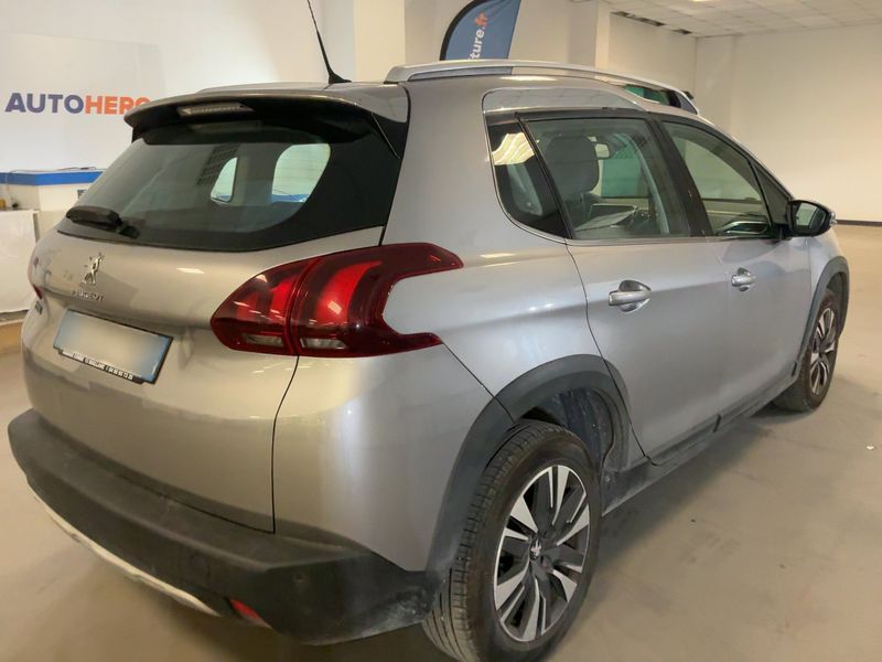 Peugeot 2008 1.2 PureTech Allure 2018 – снимка 8