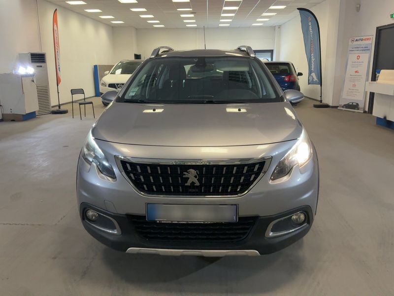 Peugeot 2008 1.2 PureTech Allure 2018 – снимка 14
