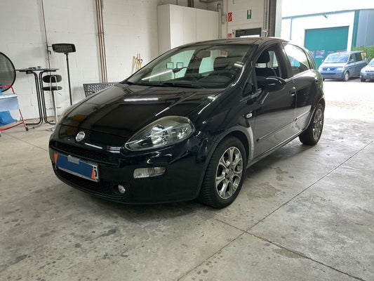 Fiat Punto 0.9 More 2012 – снимка 1
