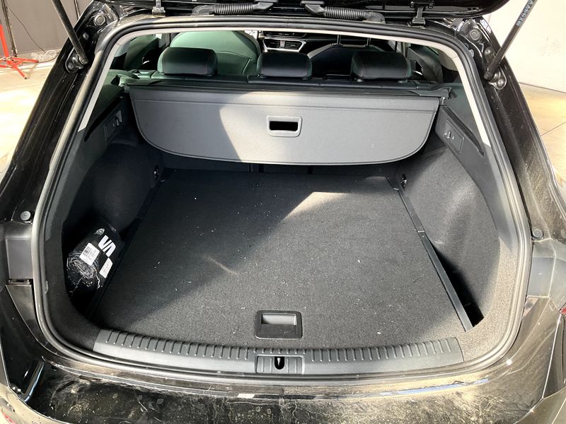 Seat Leon 1.5 eTSI ACT FR 2024 – снимка 36
