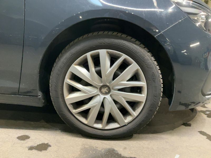 Peugeot 308 1.5 Blue-HDi Access 2019 – снимка 11
