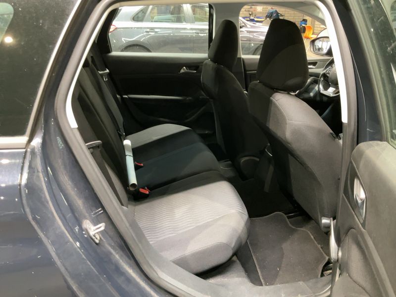 Peugeot 308 1.5 Blue-HDi Access 2019 – снимка 19