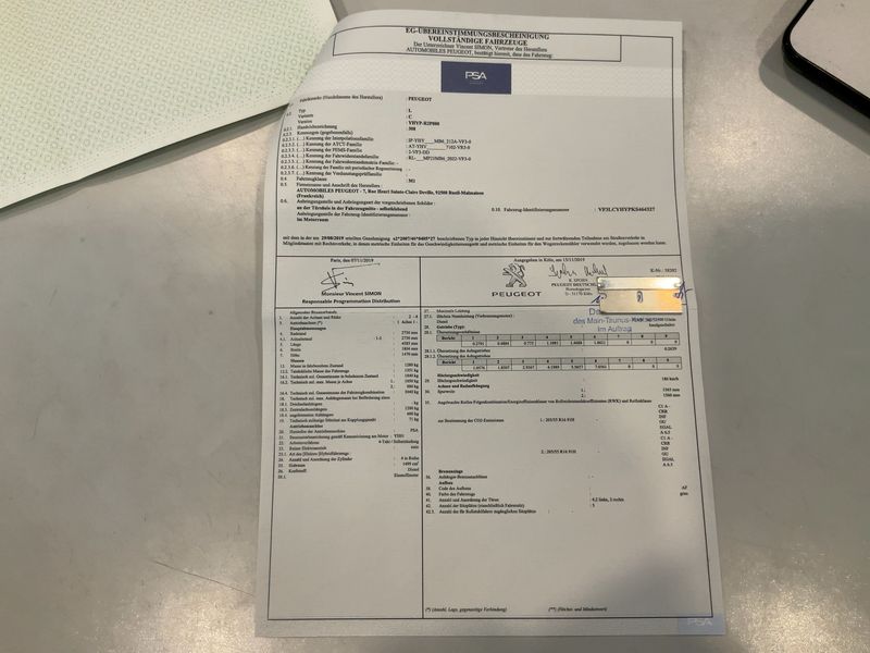 Peugeot 308 1.5 Blue-HDi Access 2019 – снимка 21