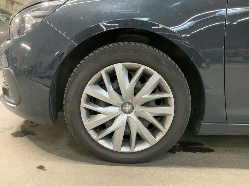 Peugeot 308 1.5 Blue-HDi Access 2019 – снимка 3