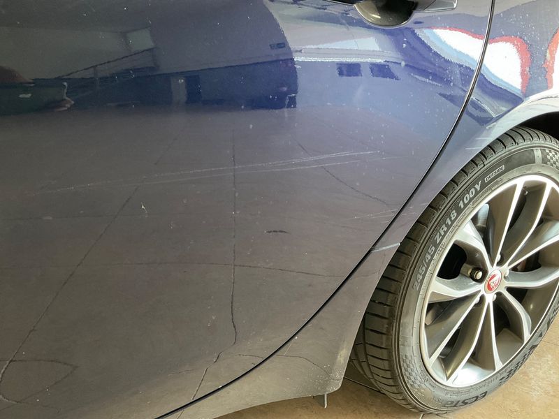Jaguar XF 20d British Design Edition AWD 2016 – снимка 25