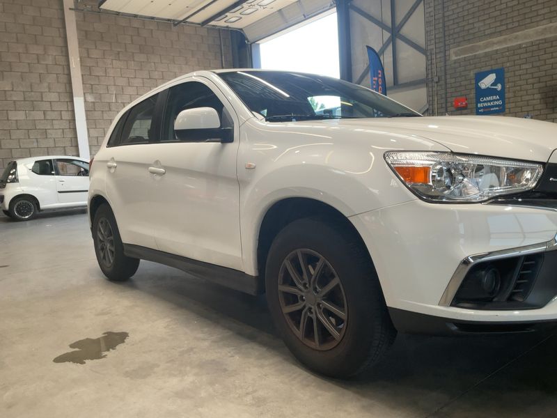 Mitsubishi ASX 1.6 Basis 2WD 2018 – снимка 12