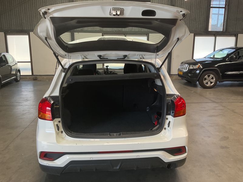 Mitsubishi ASX 1.6 Basis 2WD 2018 – снимка 15