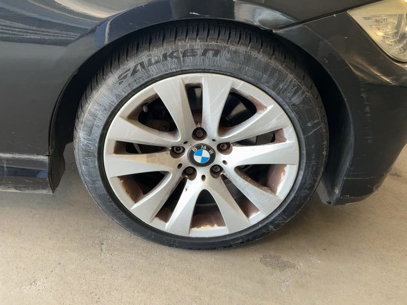 BMW 3er 316d Première 2010 – снимка 11