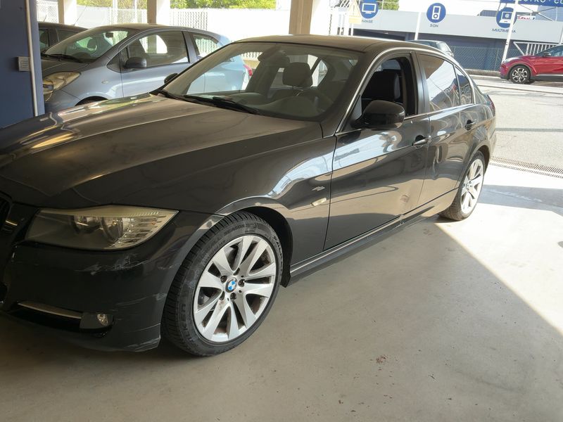 BMW 3er 316d Première 2010 – снимка 2