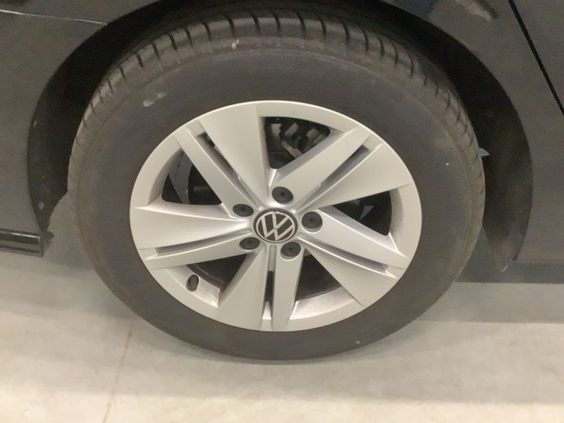 Volkswagen Golf VIII 2.0 TDI Life 2024 – снимка 9