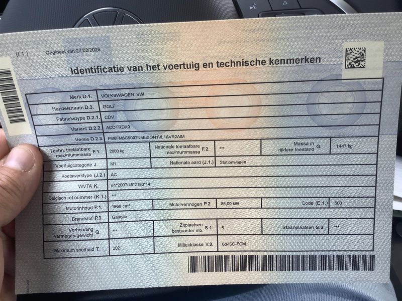Volkswagen Golf VIII 2.0 TDI Life 2024 – снимка 20