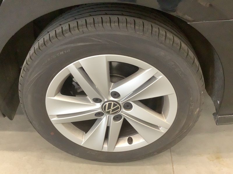 Volkswagen Golf VIII 2.0 TDI Life 2024 – снимка 5