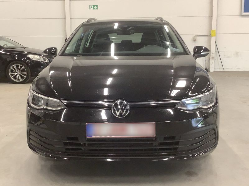 Volkswagen Golf VIII 2.0 TDI Life 2024 – снимка 14