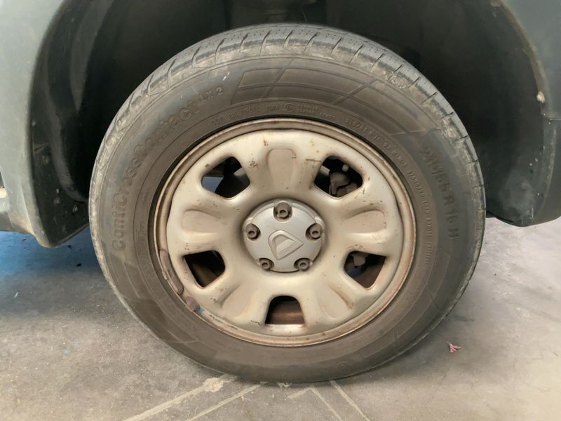 Dacia Duster 1.5 dCi Laureate 4x2 2015 – снимка 11