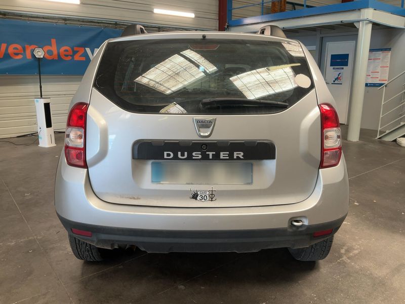 Dacia Duster 1.5 dCi Laureate 4x2 2015 – снимка 7