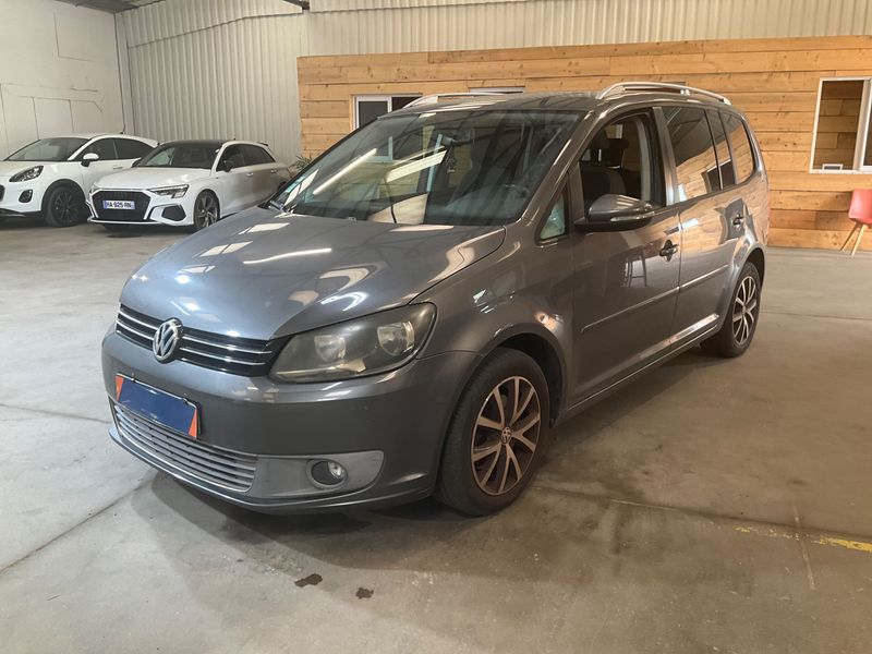 Volkswagen Touran 1.6 TDI Comfortline 2010 – снимка 1