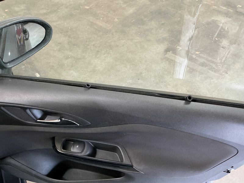Opel Corsa 1.4 Edition 2016 – снимка 21