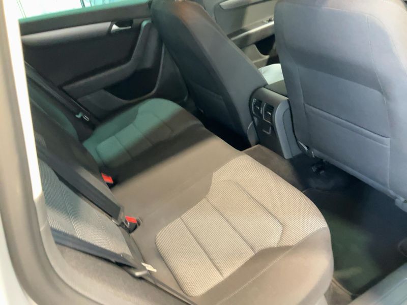 Volkswagen Passat 2.0 TDI Comfortline BlueMotion Tech 2014 – снимка 20
