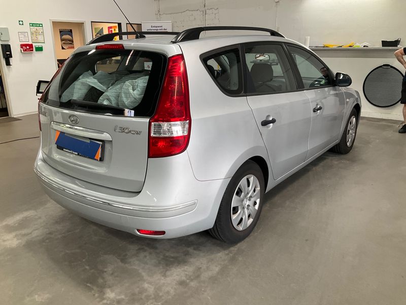 Hyundai i30 1.6 Classic 2008 – снимка 2