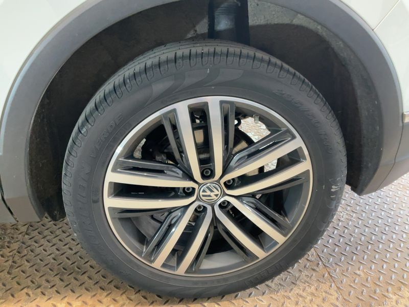 Volkswagen Tiguan 2.0 TDI Highline 4Motion BlueMotion Tech 2018 – снимка 5