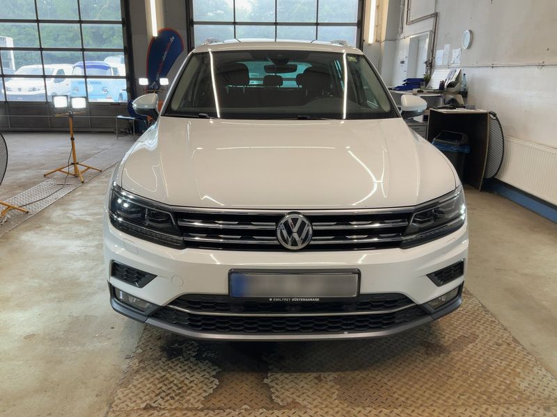 Volkswagen Tiguan 2.0 TDI Highline 4Motion BlueMotion Tech 2018 – снимка 14