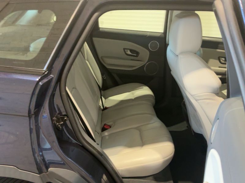 Land Rover Evoque 2.0 Td4 SE 2017 – снимка 19
