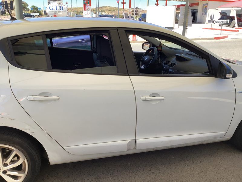 Renault Megane 1.5 dCi Limited 2015 – снимка 10