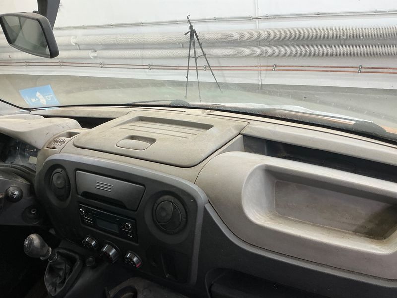 Renault Master 2.3 dCi L2H1 3,5t 2017 – снимка 43