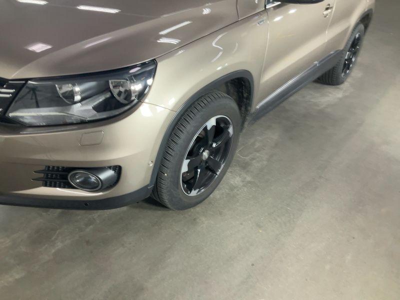 Volkswagen Tiguan 1.4 TSI Life BlueMotion Tech 2013 – снимка 2