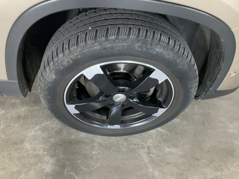 Volkswagen Tiguan 1.4 TSI Life BlueMotion Tech 2013 – снимка 11