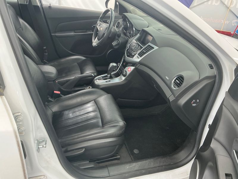 Chevrolet Cruze 2.0 Diesel LTZ 2013 – снимка 3