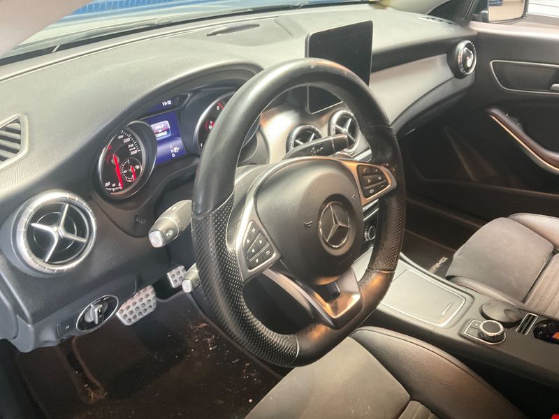 Mercedes-Benz CLA-Klasse CLA 200 d AMG Line 2018 – снимка 24